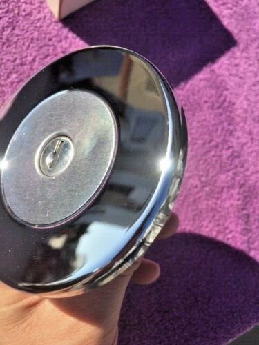 1974 1975 Chevrolet Vega Monza NOS Accessory Locking Gas Cap w/ Keys #994631 / 995213 - Image 3