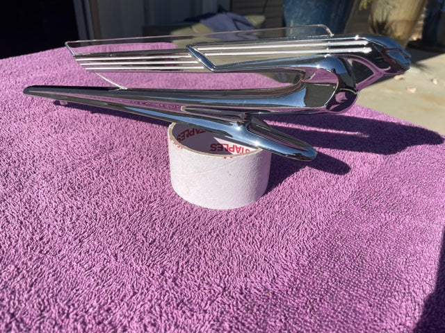 1940 Chevrolet NORS Accessory Flying Lady Hood Ornament Lucite IMPERFECTIONS - Image 3