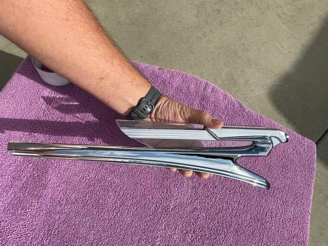 1941 Chevrolet NORS Accessory Flying Lady Goddess Hood Ornament Lucite Insert - Image 3