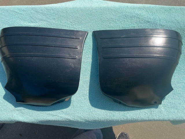 NOS rubber blackout rear stone shields guards for 1951 1952 Chevrolet Special 2 door part numbers 4589005 and 4589006 OEM rear protection