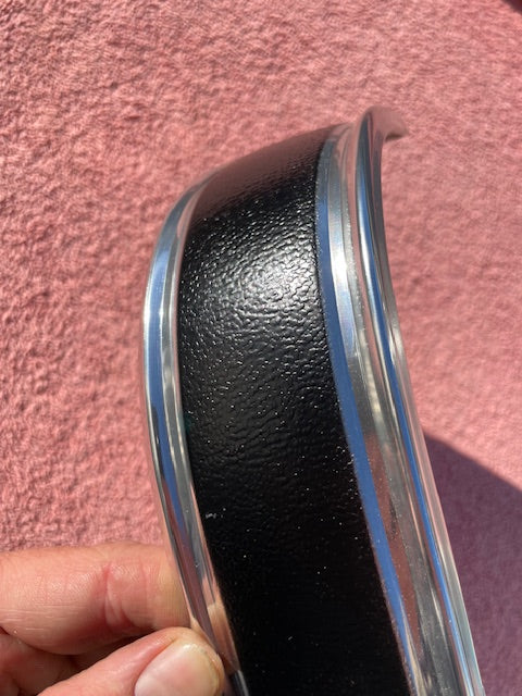 1981-1988 Chevrolet Truck Blazer Suburban NOS LH Lower Rear Corner B84 Trim Molding #14027593 - Image 4