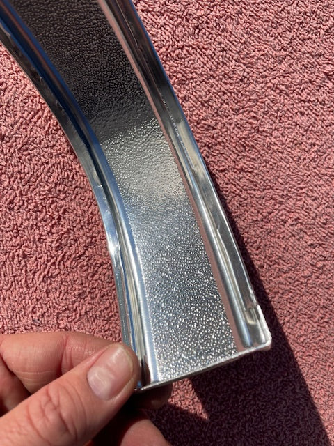 1981-1988 Chevrolet Truck Blazer Suburban NOS LH Lower Rear Corner B84 Trim Molding #14027593 - Image 9