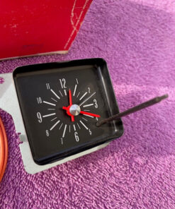 NOS dash clock for 1969 to 1974 Chevrolet Chevy II Nova part numbers 994125 and 3986834 OEM interior time gauge