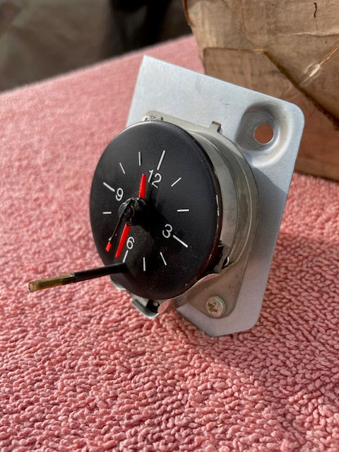 1969 Chevrolet Chevelle Malibu 6 8 NOS Accessory Dash Electric Clock #993666 - Image 8