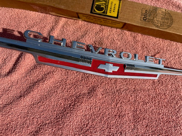 1962 Chevrolet Chevy II 2 Nova 4 6 300 Standard NOS Hood Lip Emblem #3792812 - Image 2