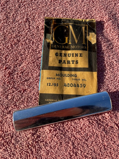 NOS rear tailgate lower panel molding for 1960 Chevrolet Parkwood Kingswood wagon part number 4804459