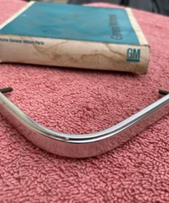 Alternative view of 1969 Chevrolet Chevelle NOS RH Grille to Fender Lower Trim Molding #3952424
