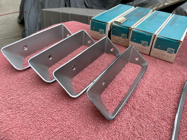 1969 Chevrolet Corvette C3 Stingray NOS Front Fender Louvre Set #3945247 / 3945248 - Image 2