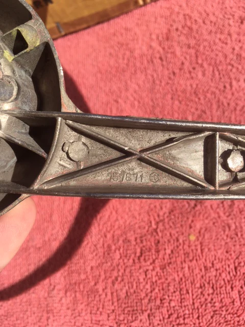 1951 1952 Chevrolet Styleline Fleetline Deluxe NOS Steering Wheel Horn Ring #757898 (Has small pits) - Image 11
