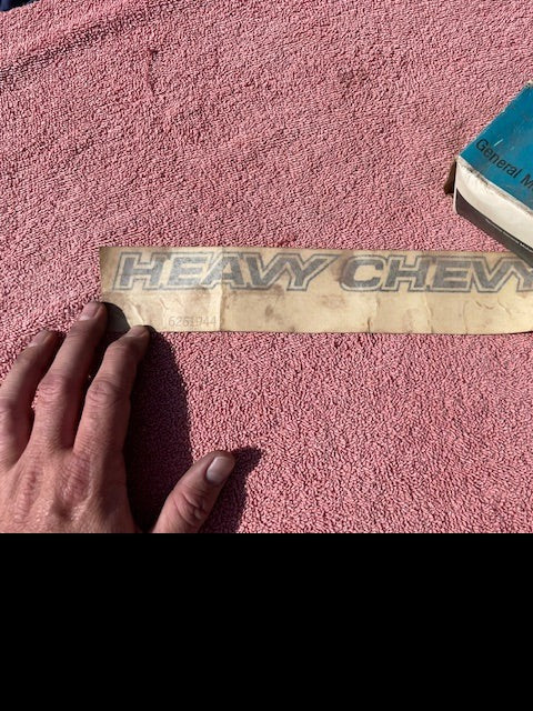 NOS black hood decal for 1971 1972 Chevrolet Chevelle Heavy Chevy part number 6261944