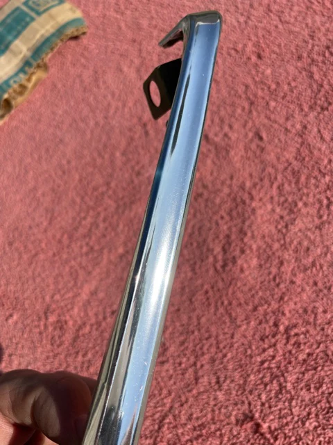 1968 Chevrolet Chevelle NOS RH Fender Grill Extension Trim Molding #3928424 - Image 5