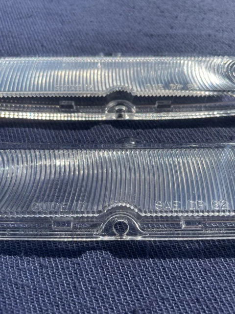 1962 Chevy II / Nova NOS CLEAR Park Light Lamp Turn Signal Indicator Lens Pair #5953435 / 5953436 - Image 3