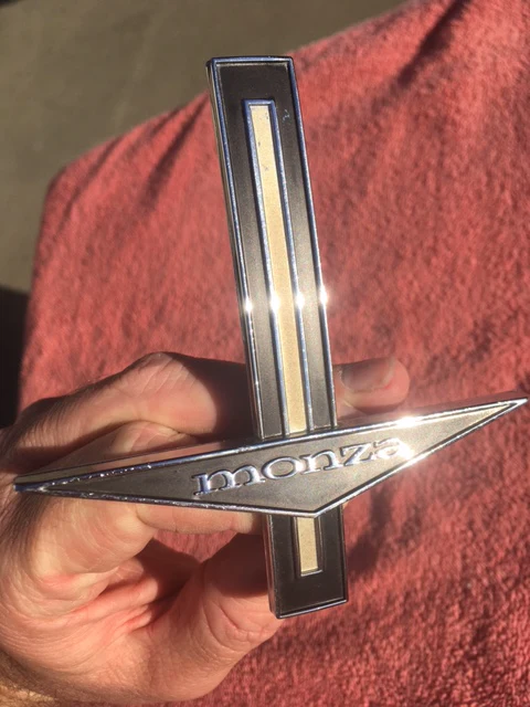 1964 Chevrolet Corvair Monza XLNT USED Front Fender Emblem #3839504 - Image 3