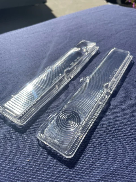 1962 Chevy II / Nova NOS CLEAR Park Light Lamp Turn Signal Indicator Lens Pair #5953435 / 5953436 - Image 2
