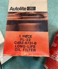 Alternative view of 1958-1967 Chevrolet Car and Truck V-8 NOS Oil Filter FL-22 (OEM #5574540 / 5576054 / PF-141)