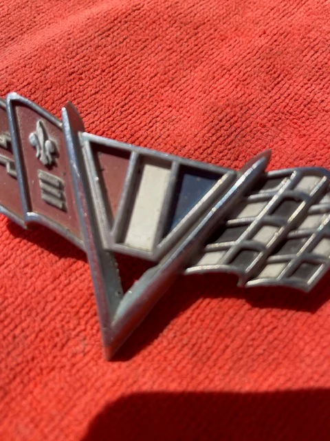 1965 - 1967 Chevrolet Impala V8 NICE USED Front Fender "V" Flag Emblem #3840318 - Image 5