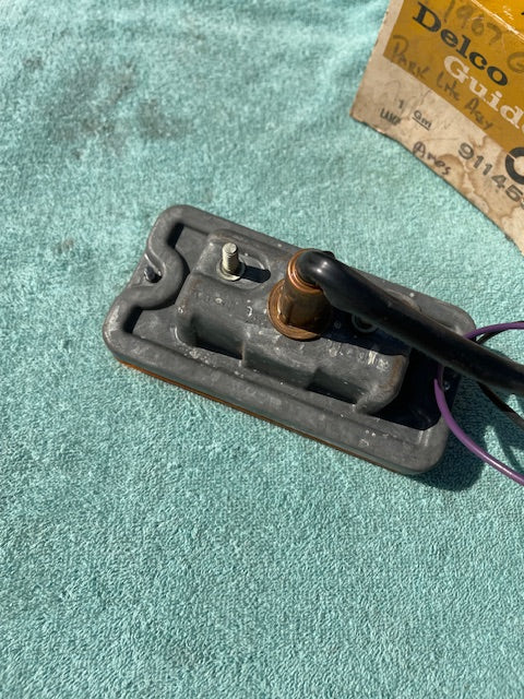 1967 Chevrolet Van G10 G20 NOS LH Park Light Lens Turn Signal Assembly #911459 - Image 6