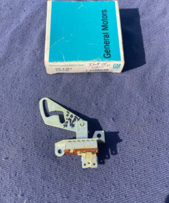 1967 1968 1969 Chevrolet Impala Camaro Biscayne Chevelle NOS heater control switch part number 3885148 original GM HVAC control component for factory-correct restoration and repair projects.
