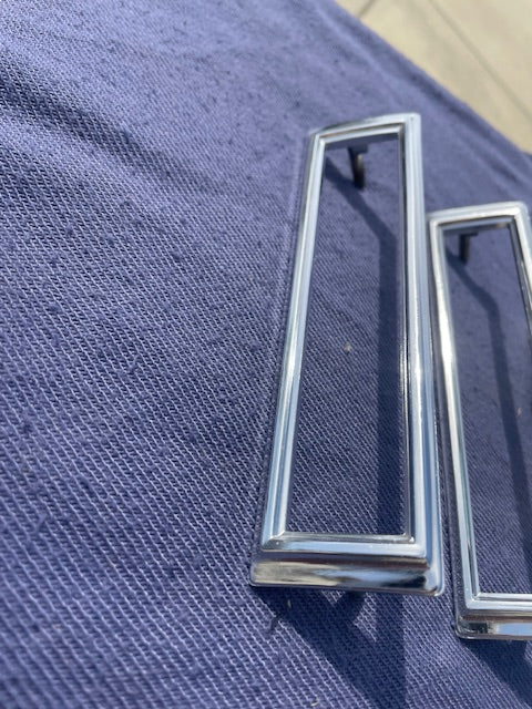 1970-1975 Chevrolet II 2 Nova NOS Rear Fender Side Marker Bezel Pair #3962934 - Image 3