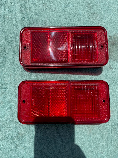 1968-1972 Chevrolet GMC Truck Blazer 1971-1985 Van NOS RED Rear Side Marker Pair #915119 / 916087 - Image 3