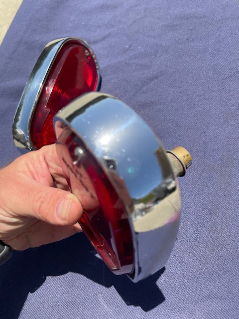 1955-1959 Chevrolet Suburban Panel Truck USED Tail Light Lamp Lens + Bezel Pair #5952787 / 5946391 - Image 6