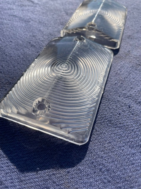 1954-1955 (1st design) Chevrolet Pickup Truck NOS Park Light Turn Signal Lens Pair #5942151 - Image 3