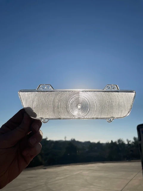 1960 Chevrolet Impala Biscayne Bel Air NORS CLEAR Park Light Lamp Lens Pair (OEM #5951117) - Image 8