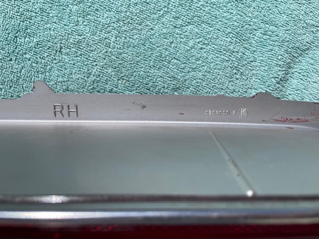 1974 Chevrolet Chevelle Malibu Laguna S3 NOS RH Tail Light Lens #5953054 (CRACK) - Image 11