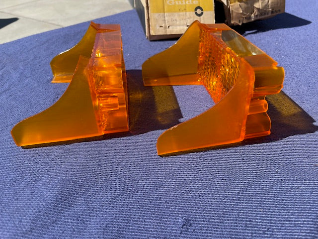 1972 Chevrolet Impala Caprice Bel Air Biscayne SS NOS Park Light Lamp Turn Signal Lens Pair #5964676 - Image 3