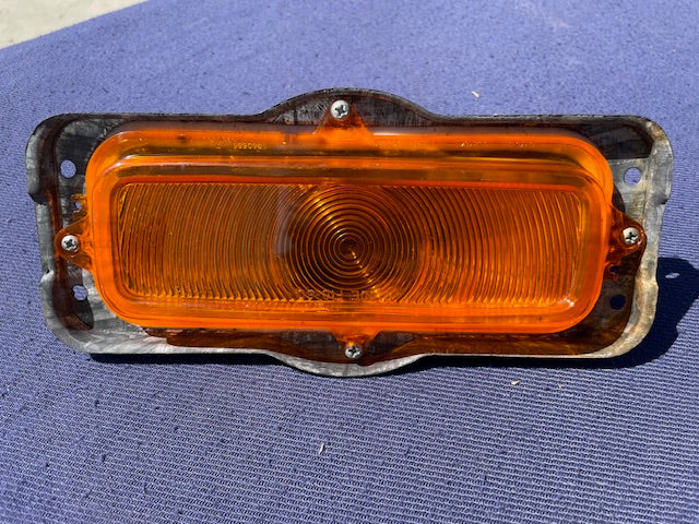 1960-1966 Chevrolet Pickup Truck / 67-72 TILT Amber Park Light Lamp Lens Housing #897251 / 5954176 - Image 2