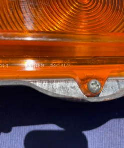 1972 El Camino + Chevelle Wagon NOS RH Turn Light Lamp Lens #5965276 (CHIPPED)