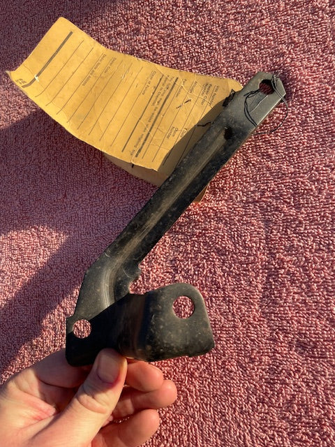 1965-1968 Chevrolet Corvette C2 C3 NOS Alternator Bracket Brace #3846565 - Image 4