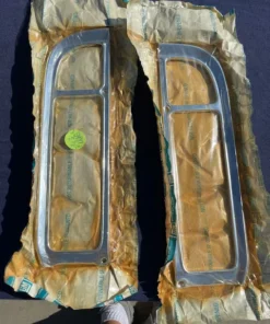 1967-1972 Chevrolet GMC Fleetside Truck Blazer Jimmy NOS Tail Light Bezel Pair #3944795 / 3944796