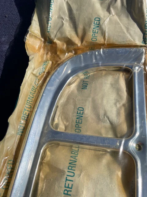 1967-1972 Chevrolet GMC Fleetside Truck Blazer Jimmy NOS Tail Light Bezel Pair #3944795 / 3944796 - Image 4
