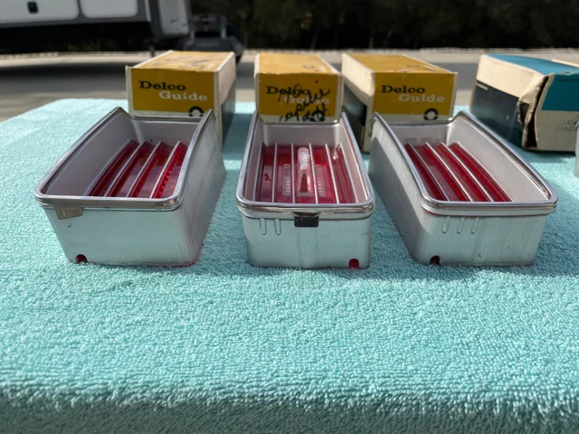 1970 Chevrolet CAPRICE ONLY NOS Tail Light Back Up Lamp Lens Set - Image 7