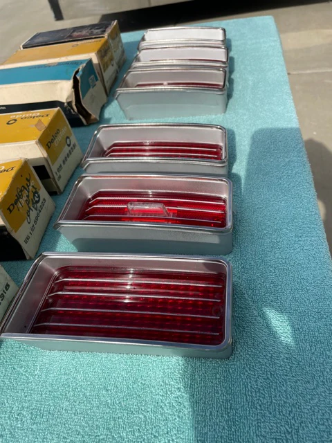 1970 Chevrolet CAPRICE ONLY NOS Tail Light Back Up Lamp Lens Set - Image 8
