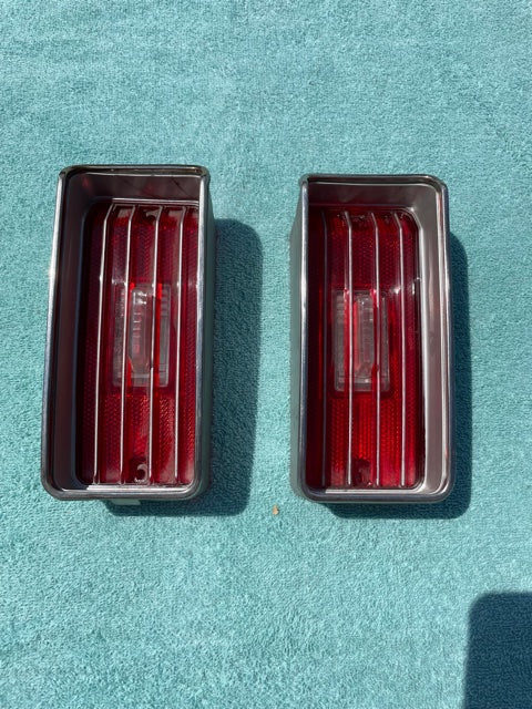 1970 Chevrolet CAPRICE ONLY NOS **DRIVER QUALITY** Tail Light (w/ Backup) Lamp Lens Pair #5964223 / 5964224