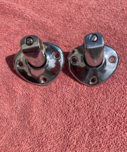 1964 Chevrolet (exc. Convertible) MINT USED Sun Visor Bracket Pair #4444155 / 5718796
