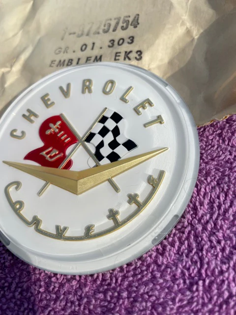 1956 1957 Chevrolet Corvette C1 NOS Hood / Trunk Deck Lid Emblem PAIR #3725754 - Image 3