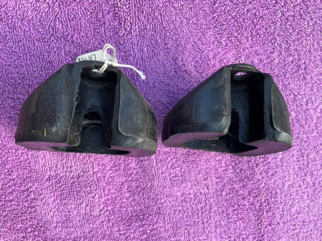 1937-1952 Chevrolet Pickup Truck NORS Rear Engine Motor Mounts PAIR #595741 - Image 5