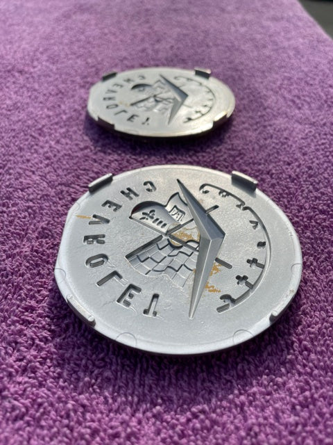 1956 1957 Chevrolet Corvette C1 NOS Hood / Trunk Deck Lid Emblem PAIR #3725754 - Image 7