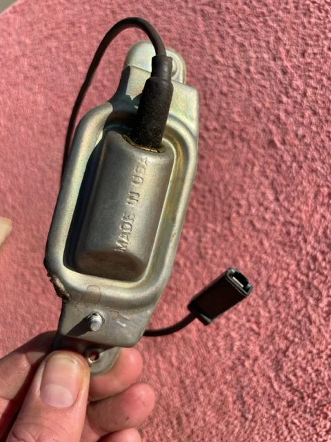1966-1971 Chevrolet NOS Delco GUIDE License Plate Lamp Lens Assembly #910967 - Image 5