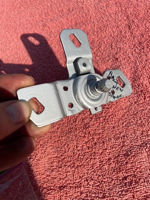 1949 - 1952 Chevrolet Fleetline / Styleline REBUILT Left Front & Left Rear Door Remote #4562602 ($30 refundable core charge included in price) - Image 3