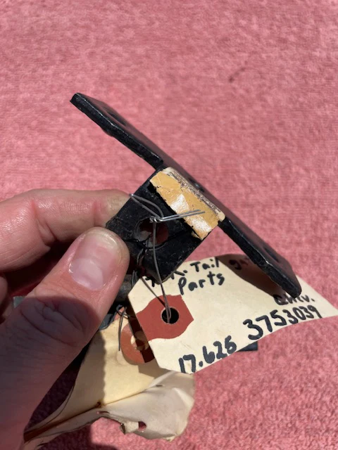 1958-1966 Chevrolet Fleetside Pickup Truck NOS Tailgate Latch Pivot Bracket Pair #3753039 - Image 2