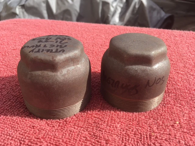1931 - 1942 Chevrolet Utility Trucks NOS Pair of Wheel Center Hub Grease Caps #365120 - Image 2