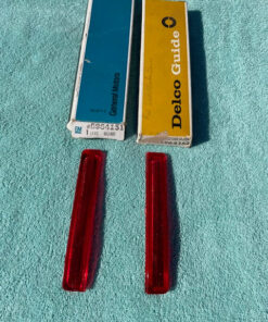 1970 - 1972 Chevrolet Chevelle Wagon El Camino NOS Tail Light Reflex Lens Pair #5964151 / 5964152