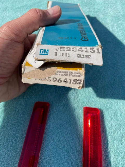 1970 - 1972 Chevrolet Chevelle Wagon El Camino NOS Tail Light Reflex Lens Pair #5964151 / 5964152 - Image 2