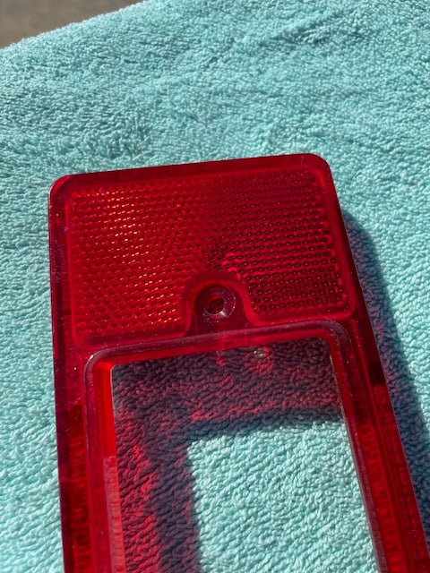 1974 1975 Chevrolet Bel Air Sedan NOS Tail Lamp Reflex Lens #5947788 - Image 4
