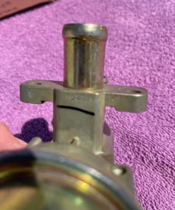 Alternative view of 1968 Chevrolet Chevelle Camaro Impala Caprice Nova Pickup Truck 396 427 NOS Smog Air Diverter Valve #7036448
