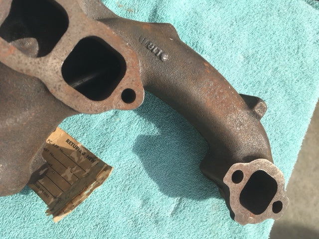 1957 - 1965 Chevrolet Corvette 283 / 327 (various specific applications) NOS RH Exhaust Manifold #3817806 (cast 3750556) - Image 8